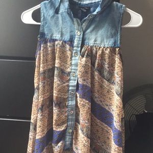 Thin denim and patterned tank
